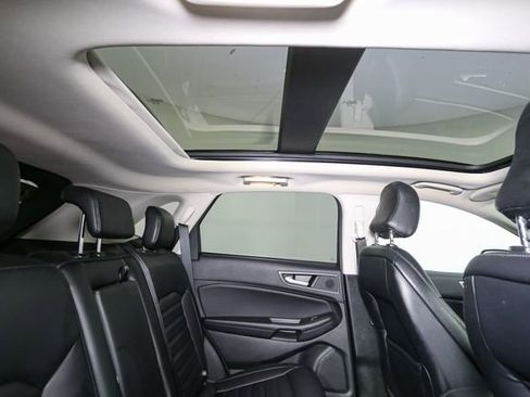 Used 2023 Ford Edge SEL w/ Convenience Package AWD/4WD image 21