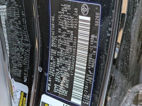 Used 2025 Toyota Camry LE w/ Convenience Package image 17