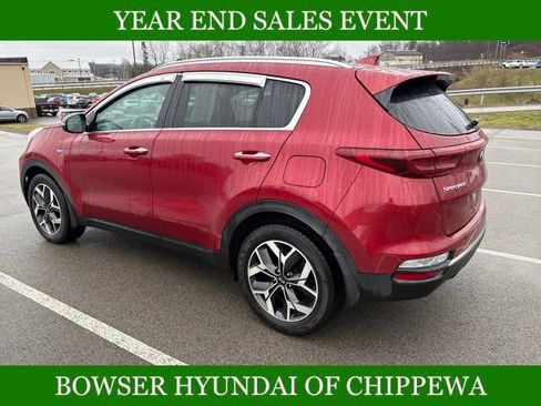 Used 2020 Kia Sportage EX image 3