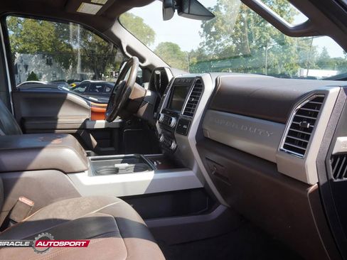 Used 2017 Ford F350 King Ranch w/ Tow Technology Bundle image 35