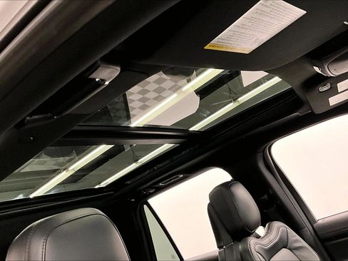 Used 2023 Lincoln Navigator L Reserve w/ Equipment Group 201A AWD/4WD image 42
