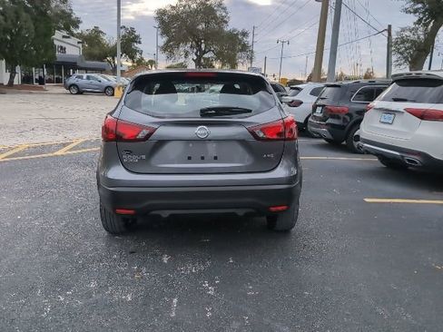 Used 2019 Nissan Rogue Sport S image 6