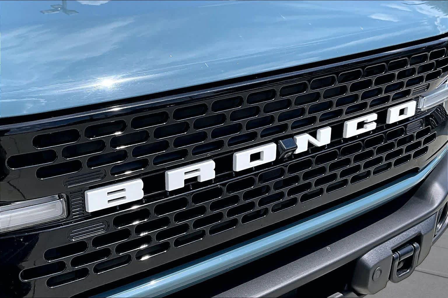 Used 2023 Ford Bronco Wildtrak AWD/4WD image 28