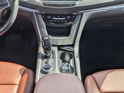 New 2025 Cadillac XT5 Premium Luxury w/ Technology Package FWD image 18