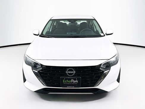 Used 2025 Nissan Sentra S FWD image 2