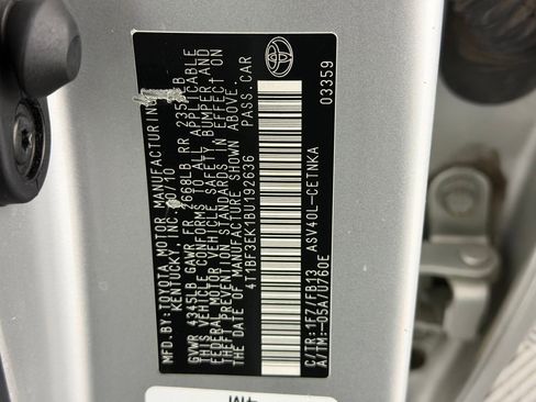 Used 2011 Toyota Camry LE image 22