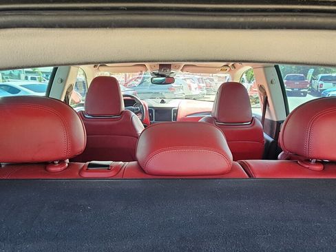 Used 2017 Maserati Levante S image 25