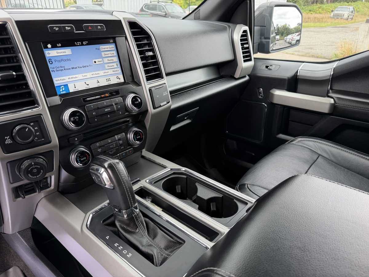 Used 2017 Ford F150 Lariat w/ Equipment Group 501A Mid AWD/4WD image 16