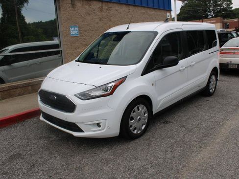 Used 2022 Ford Transit Connect XLT FWD image 3