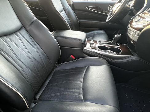 Used 2018 INFINITI QX60 Luxe w/ Deluxe Technology Package image 45