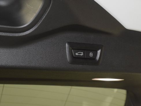 Used 2025 BMW X5 xDrive50e image 45