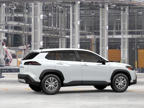 New 2026 Toyota Corolla Cross L image 11