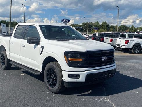 New 2026 Ford F150 XLT w/ Equipment Group 302A MID AWD/4WD image 3