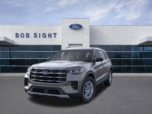 New 2026 Ford Explorer Active image 3
