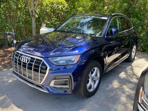 Certified 2024 Audi Q5 Premium w/ Convenience Package AWD/4WD image 2