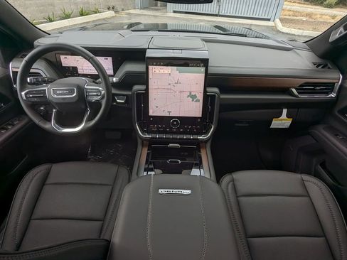 New 2026 GMC Yukon Denali w/ Sun & Power Step Package image 21