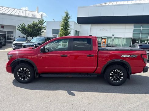 Used 2023 Nissan Titan PRO-4X w/ Off Road Protection Package AWD/4WD image 12