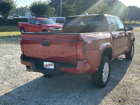 Used 2024 Toyota Tacoma SR5 RWD image 5