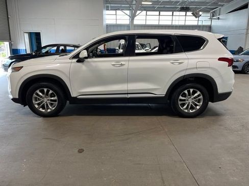 Used 2019 Hyundai Santa Fe SEL FWD image 6