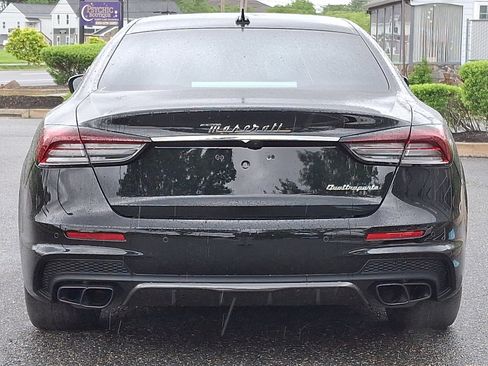 Used 2021 Maserati Quattroporte Trofeo RWD image 5