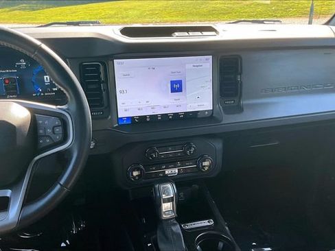 Used 2025 Ford Bronco Big Bend AWD/4WD image 6