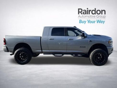 Used 2023 RAM 3500 Laramie AWD/4WD image 8