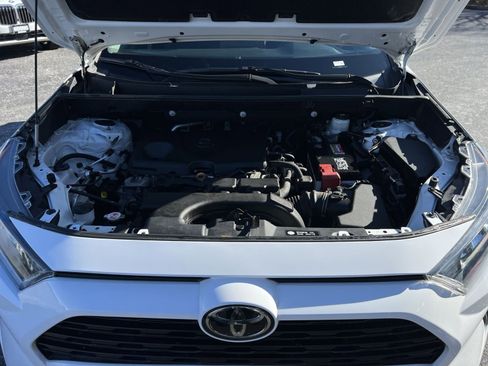 Used 2020 Toyota RAV4 LE image 25