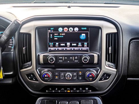 Used 2019 GMC Sierra 2500 Denali w/ Duramax Plus Package image 17