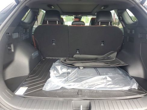 New 2025 Kia Sportage SX Prestige image 9