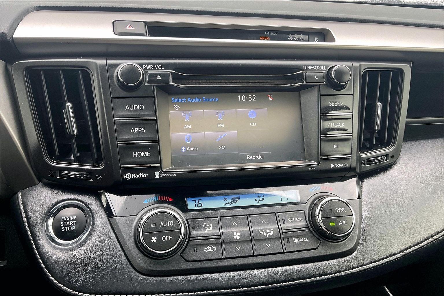 Used 2018 Toyota RAV4 XLE w/ Plus Extra Value Package AWD/4WD image 38