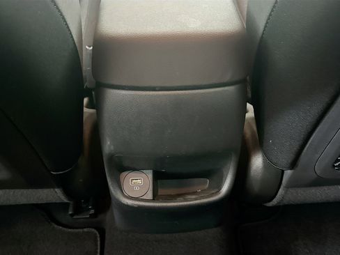 Used 2023 Hyundai Kona SE image 27