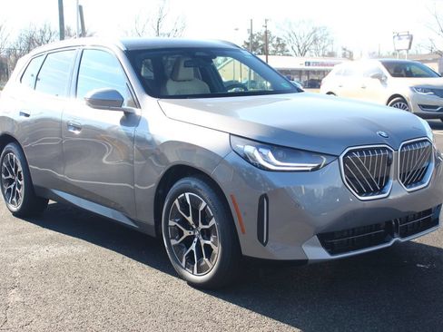 Used 2026 BMW X3 xDrive30i w/ Premium Package AWD/4WD image 1