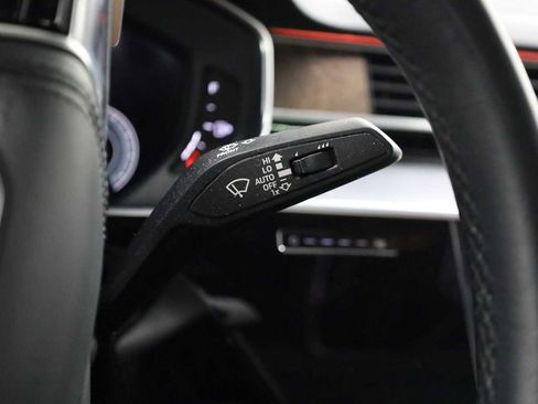 Used 2023 Audi A8 L 3.0T w/ Luxury Package image 28