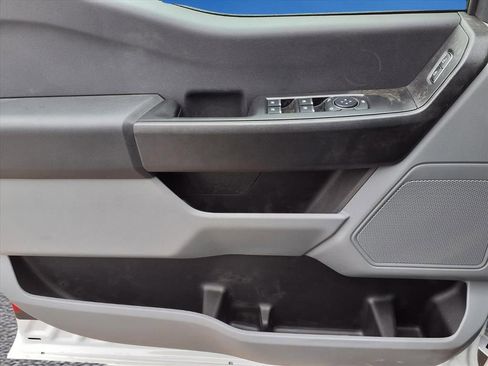 New 2026 Ford F550 4x4 Supercab Super Duty image 16