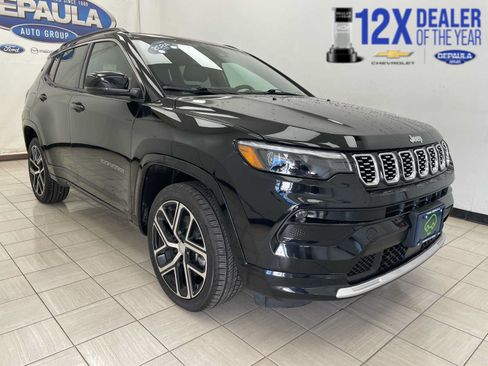 Used 2024 Jeep Compass Limited w/ Elite Group AWD/4WD image 1