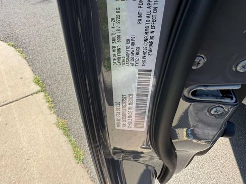 New 2026 RAM 3500 Big Horn AWD/4WD image 34