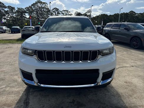 New 2025 Jeep Grand Cherokee L Laredo w/ Trailer Tow Package image 8