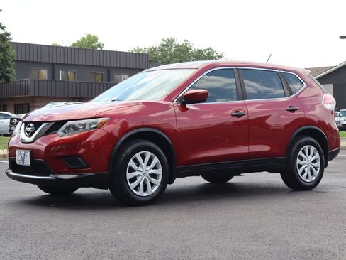 Used 2016 Nissan Rogue S AWD/4WD image 11