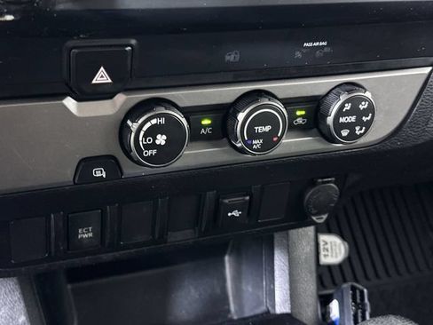 Used 2023 Toyota Tacoma SR RWD image 17