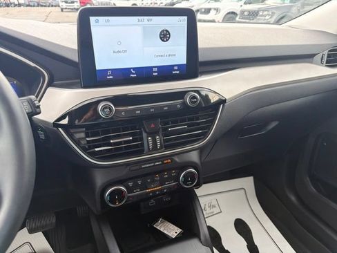 Used 2022 Ford Escape SEL w/ Technology Package AWD/4WD image 19