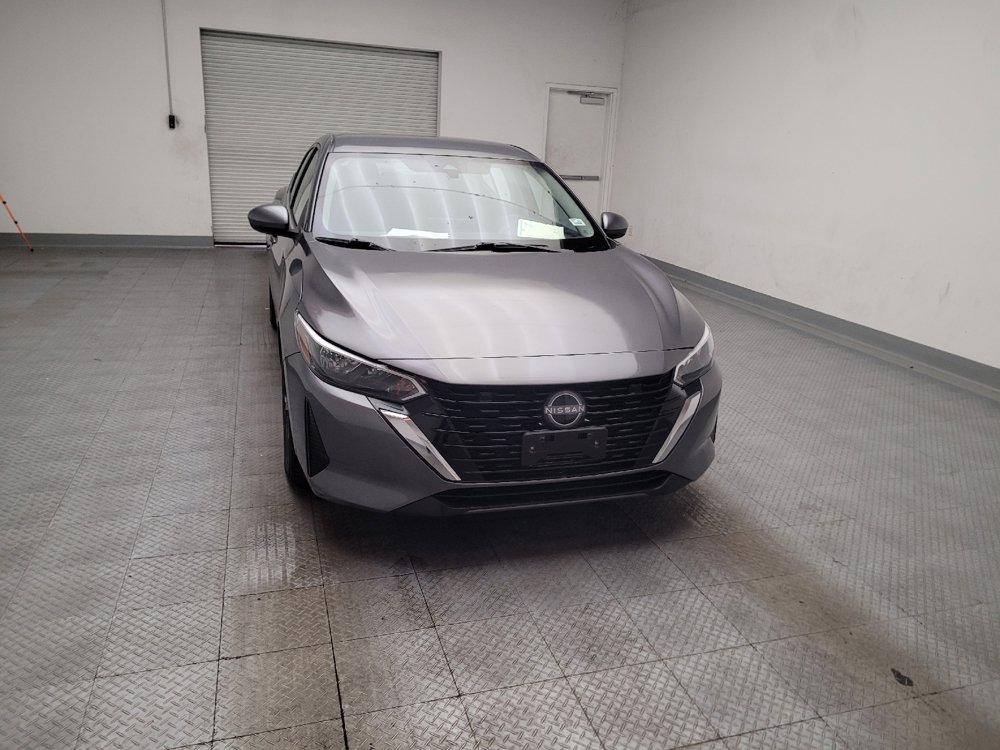 Used 2025 Nissan Sentra SV FWD image 14