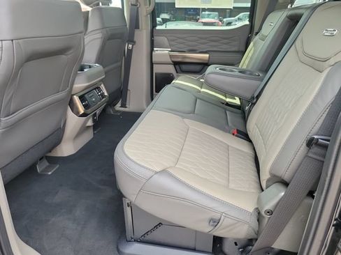 New 2026 Ford F350 Platinum w/ Platinum Plus Package AWD/4WD image 22