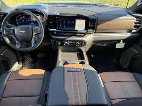 New 2026 Chevrolet Silverado 3500 High Country w/ High Country Premium Package AWD/4WD image 10