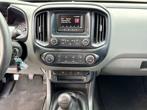 Used 2015 GMC Canyon W/T RWD image 22
