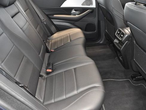 Used 2025 Mercedes-Benz GLE 350 4MATIC image 12