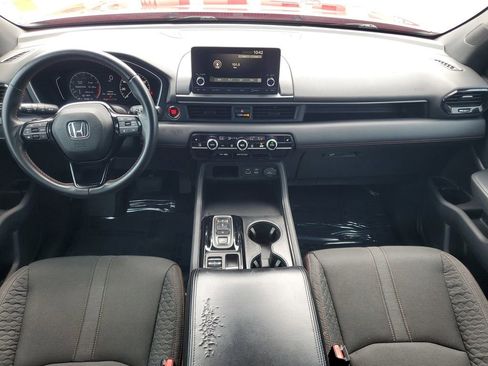 Used 2023 Honda Pilot Sport image 25