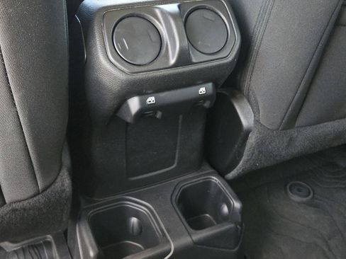 Used 2023 Jeep Wrangler Unlimited Sport AWD/4WD image 26