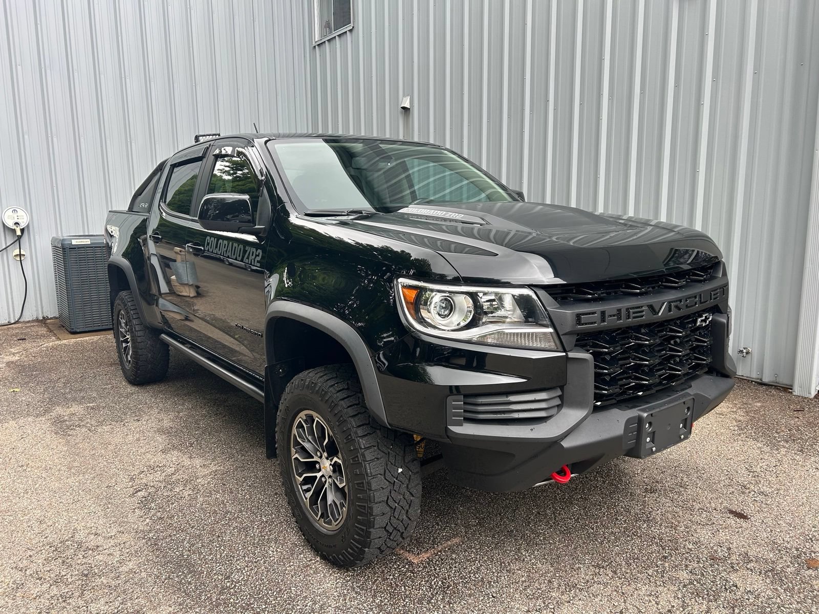 Used 2022 Chevrolet Colorado ZR2 AWD/4WD image 3