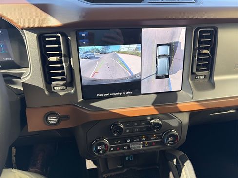 Certified 2024 Ford Bronco Outer Banks image 21