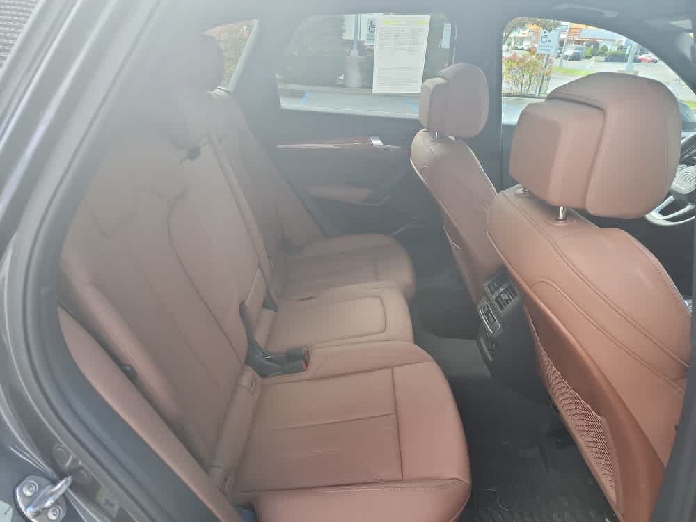 Used 2024 Audi Q5 e Premium Plus w/ Premium Plus Package AWD/4WD image 21